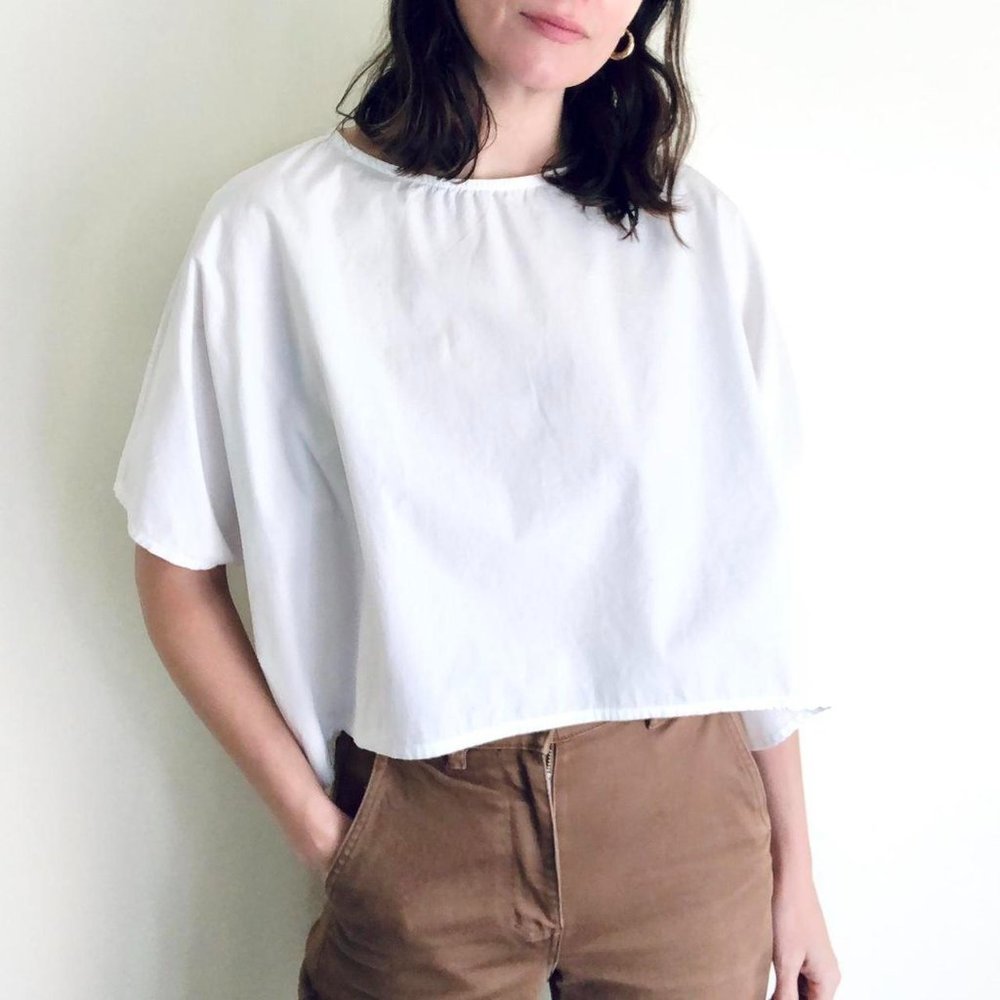 Elizabeth Suzann Cotton Poplin Linn Tee in Stone OSM